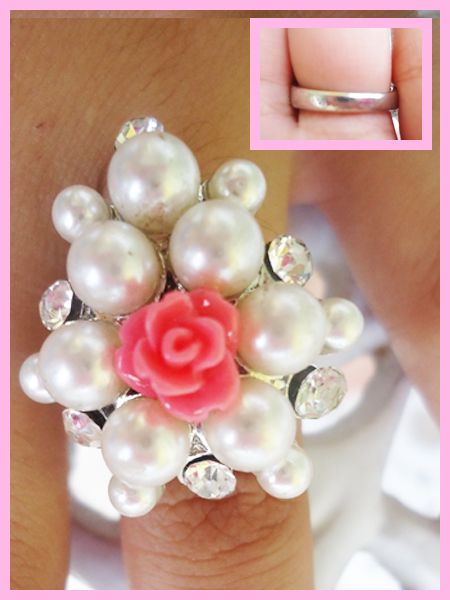 Anel Pérolas com Flor Rosa